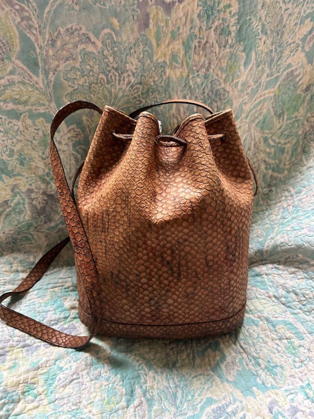 Vintage Salvatore Ferragamo Brown Reptile Leather Bucket Bag  – 217608 – Made in